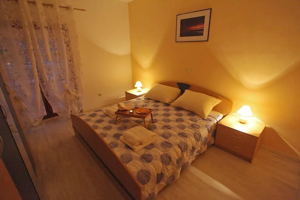 Apartments Villa Mareta Sukošan Chorwacja